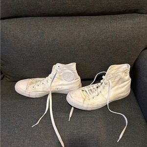 White Converse Hightops